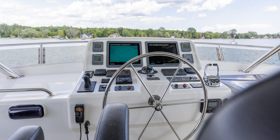 Outer reef yachts lrc cockpit motor yacht