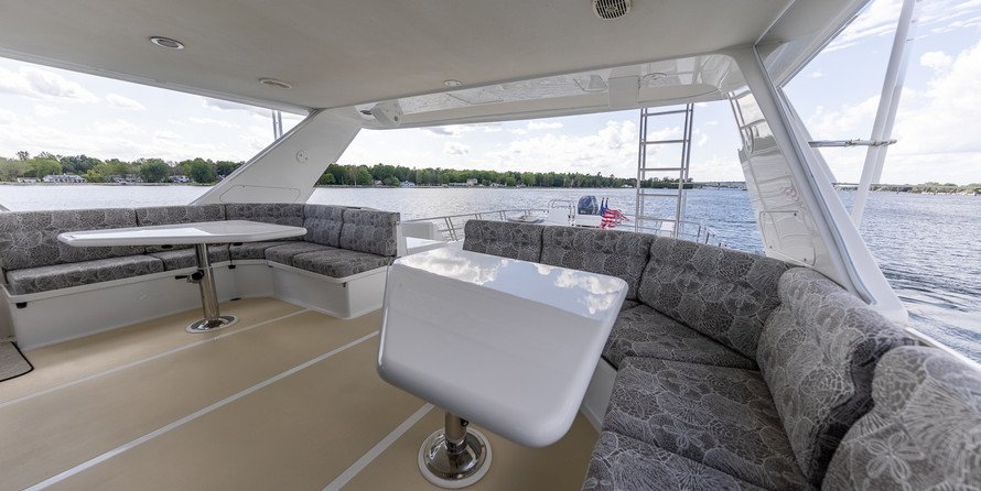 Outer reef yachts lrc cockpit motor yacht