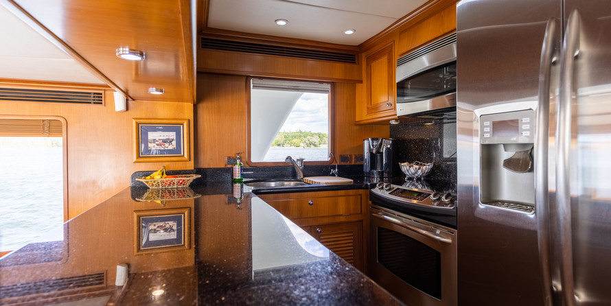 Outer reef yachts lrc cockpit motor yacht