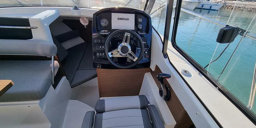 Merry Fisher 795