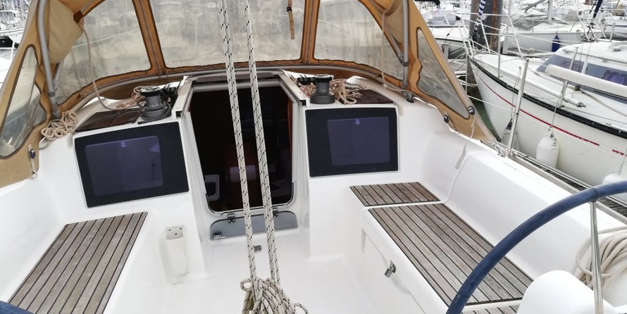 Dufour 310 Grand Large