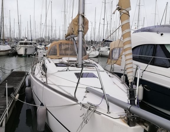 Dufour 310 Grand Large