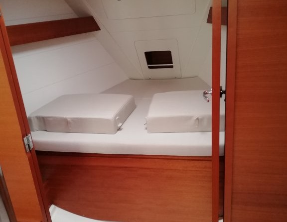 Dufour 310 Grand Large