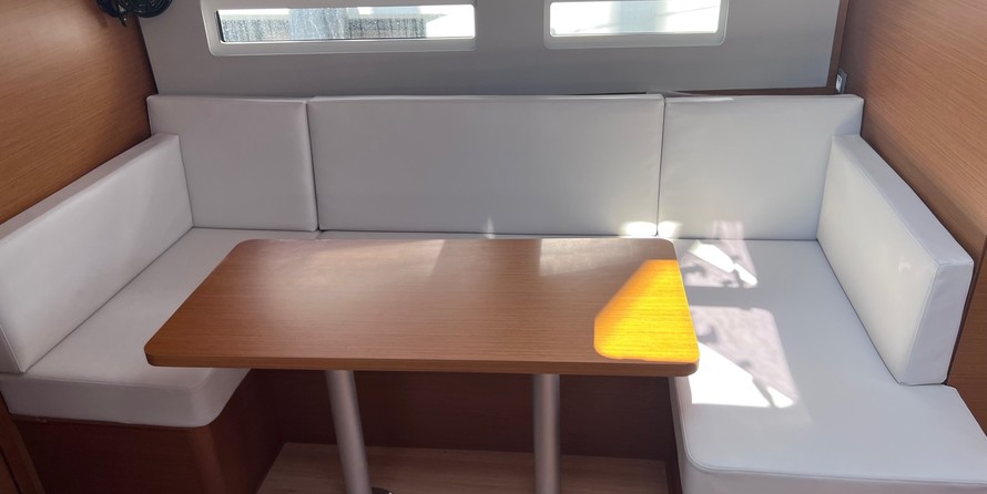 Jeanneau Sun Odyssey 410