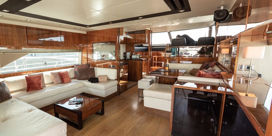 Fairline Squadron 65