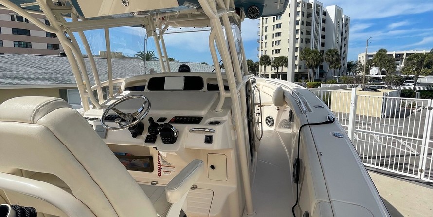 Grady-White Canyon 336