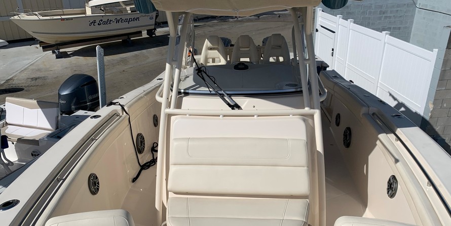 Grady-White Canyon 336