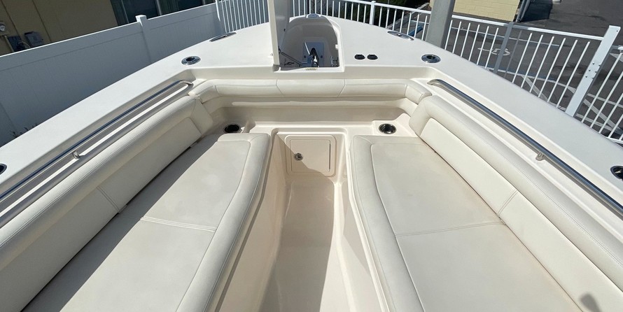 Grady-White Canyon 336