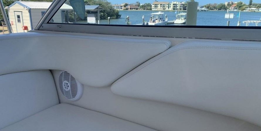 Sea Ray 240 Sundancer