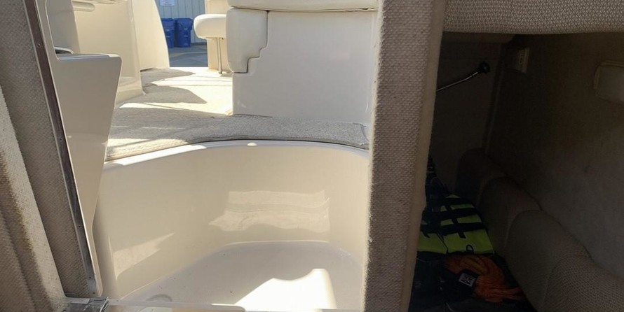 Sea Ray 240 Sundancer