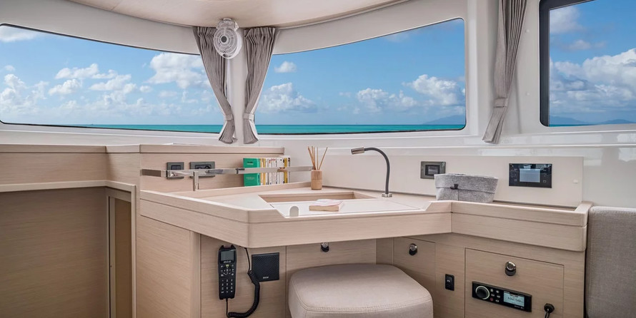 Lagoon 46 - 4 + 2 cab.