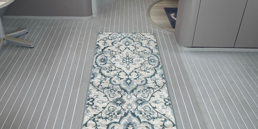 Sea ray sedan bridge