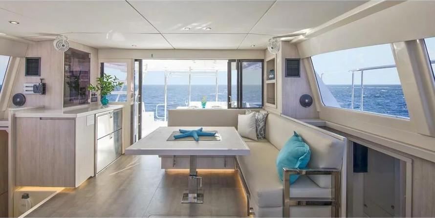 Moorings 43 Power Cat