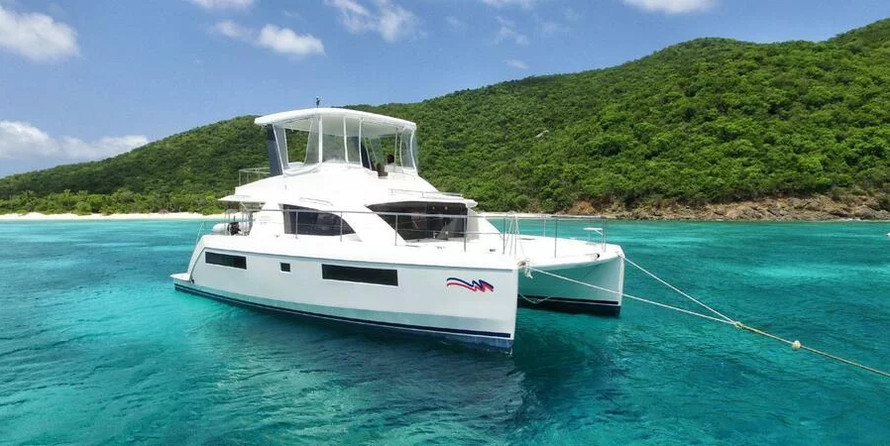 Moorings 43 Power Cat