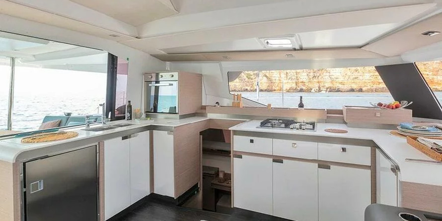 Fountaine Pajot Elba 45