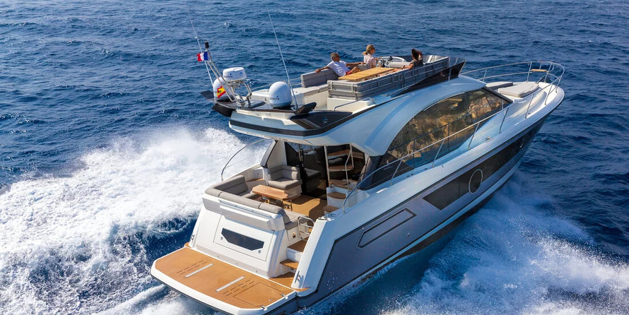 Beneteau Monte Carlo 52