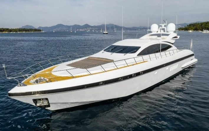 Overmarine Mangusta 72