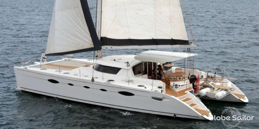 Fountaine Pajot 60