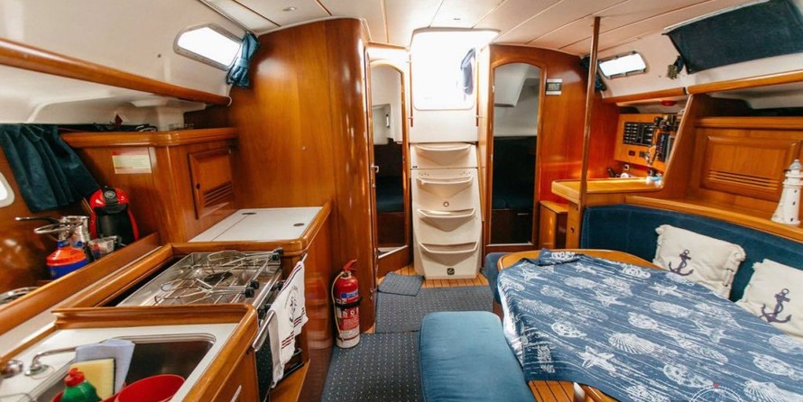 Beneteau Oceanis 393 Clipper