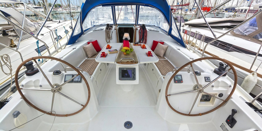 Beneteau Cyclades 43.4