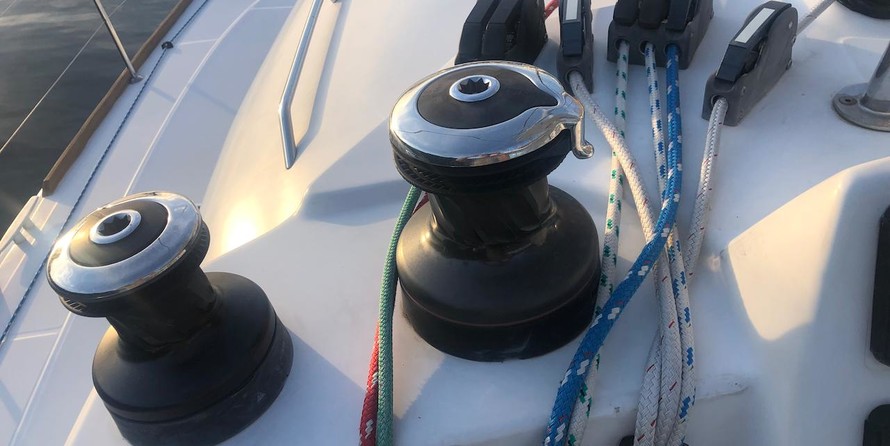 Lagoon 380