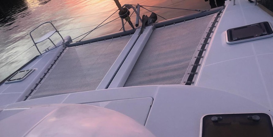 Lagoon 380