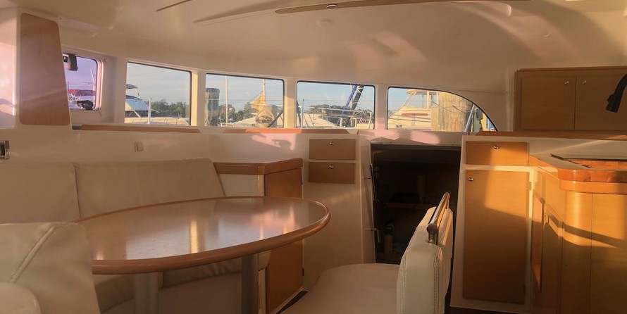 Lagoon 380