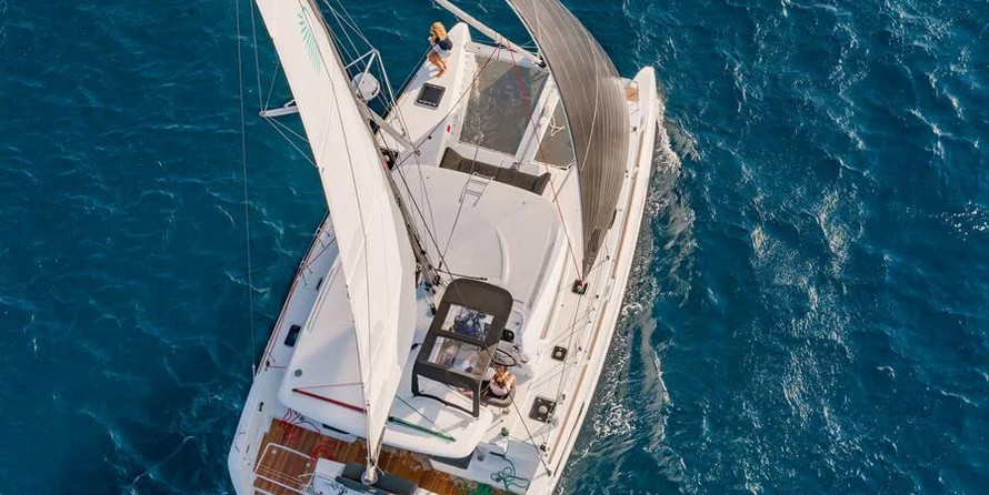 Lagoon 40