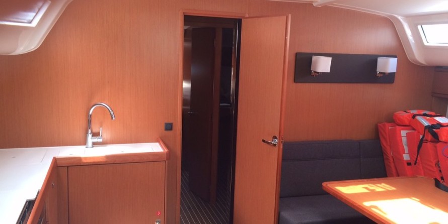 Bavaria Cruiser 51