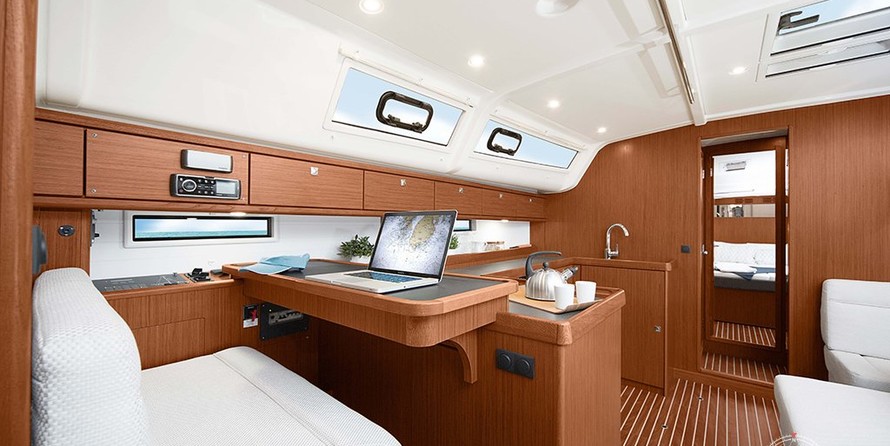 Bavaria Cruiser 51