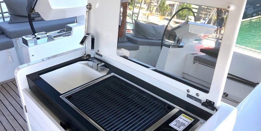 Lagoon 620