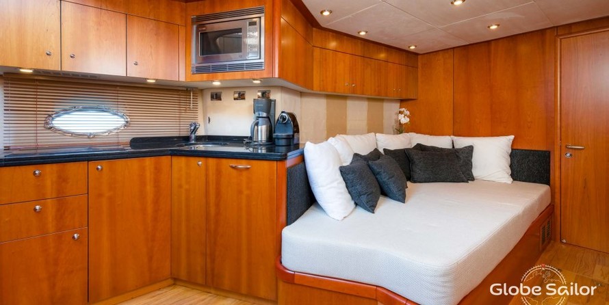 Sunseeker Predator 72