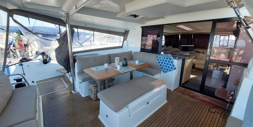 Fountaine Pajot Saona 47