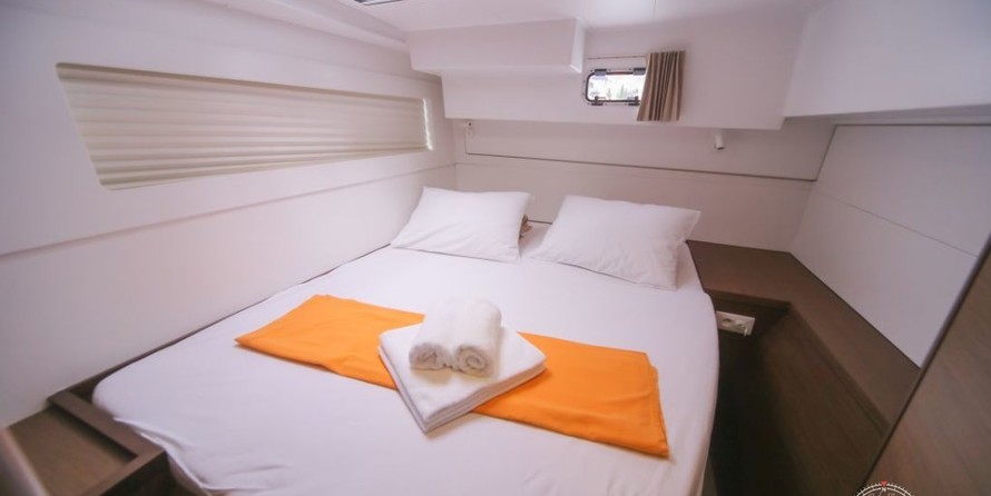 Lagoon 40