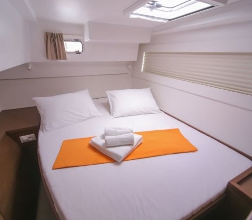 Lagoon 40