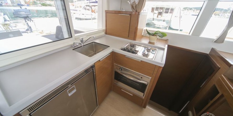 Lagoon 40
