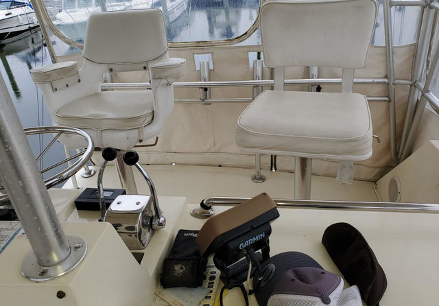 Viking Convertible Sport Fisherman