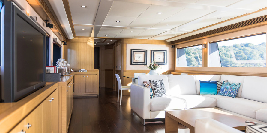 Custom Line Navetta 26 Crescendo