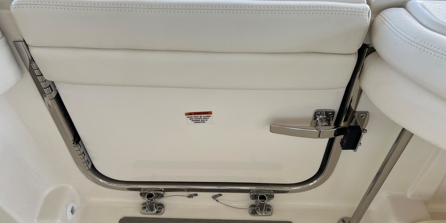 Grady-White Freedom 375