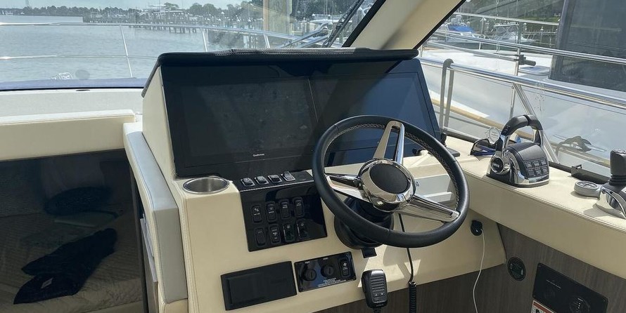 Regal 42 Grande Coupe