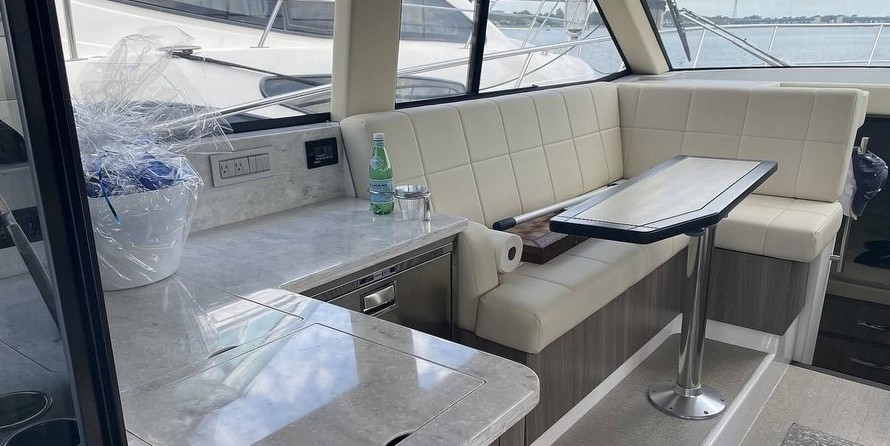 Regal 42 Grande Coupe