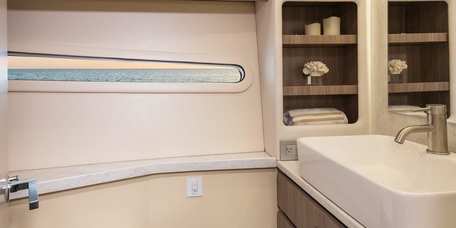 Regal 42 Grande Coupe