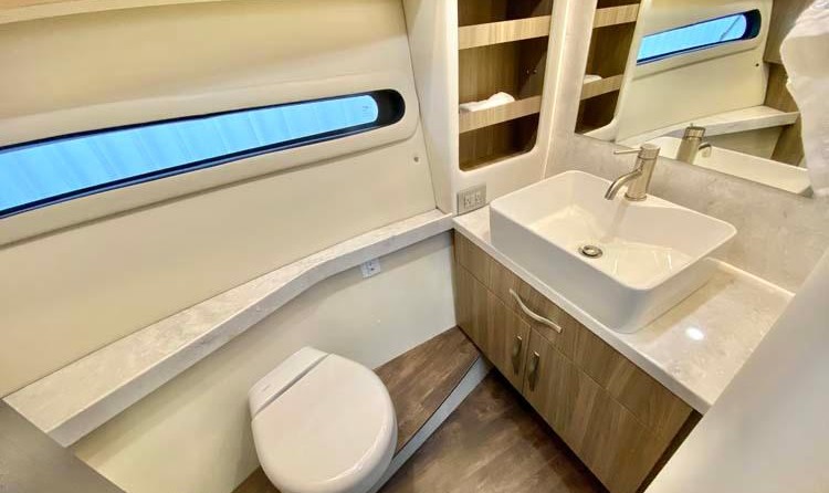 Regal 42 Grande Coupe