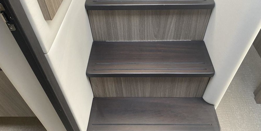 Regal 42 Grande Coupe