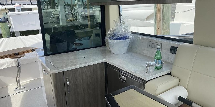 Regal 42 Grande Coupe