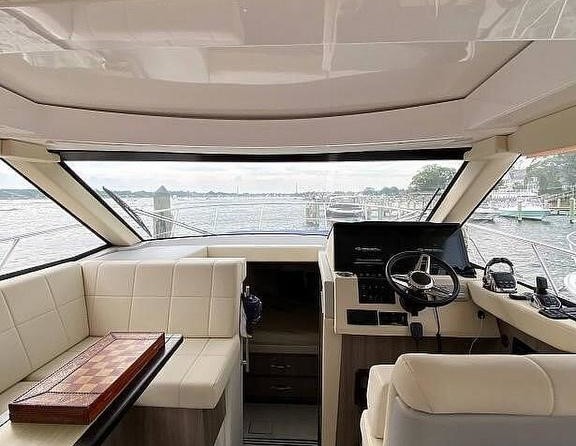 Regal 42 Grande Coupe