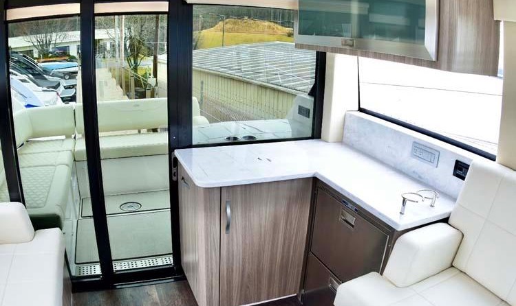 Regal 42 Grande Coupe