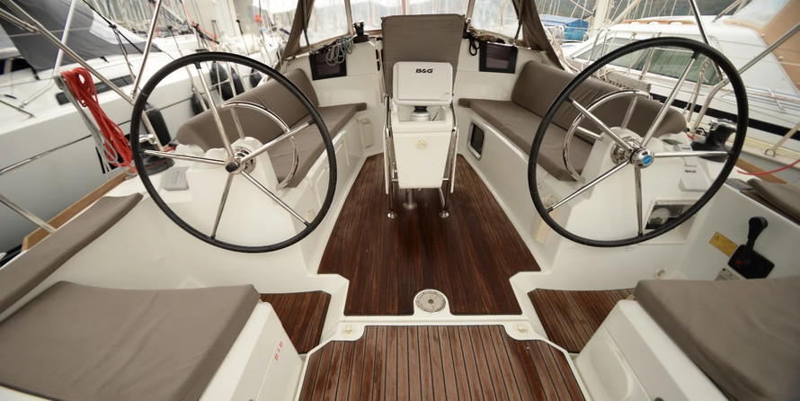 Jeanneau Sun Odyssey 379