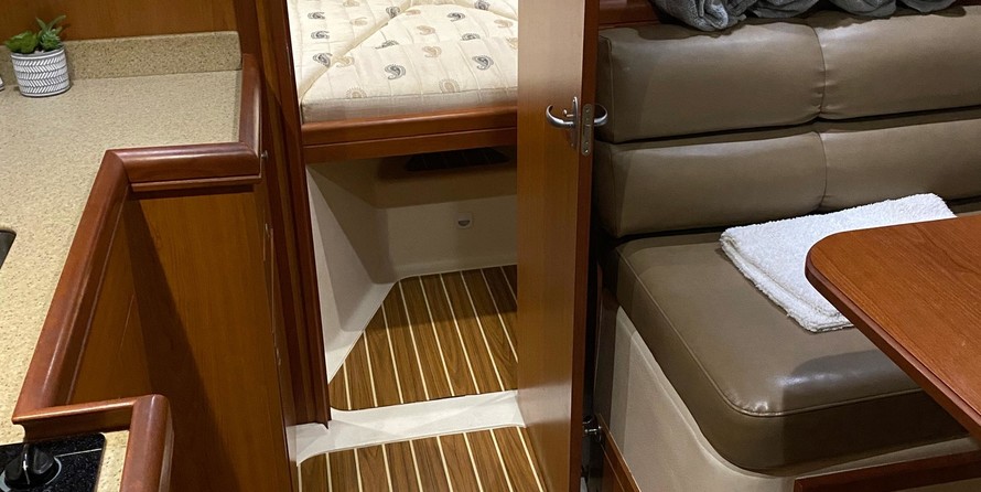 Southerly Vancouver 34 Pilot