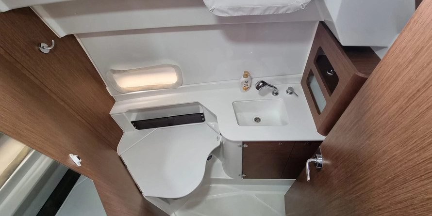 Beneteau Antares 9 OB